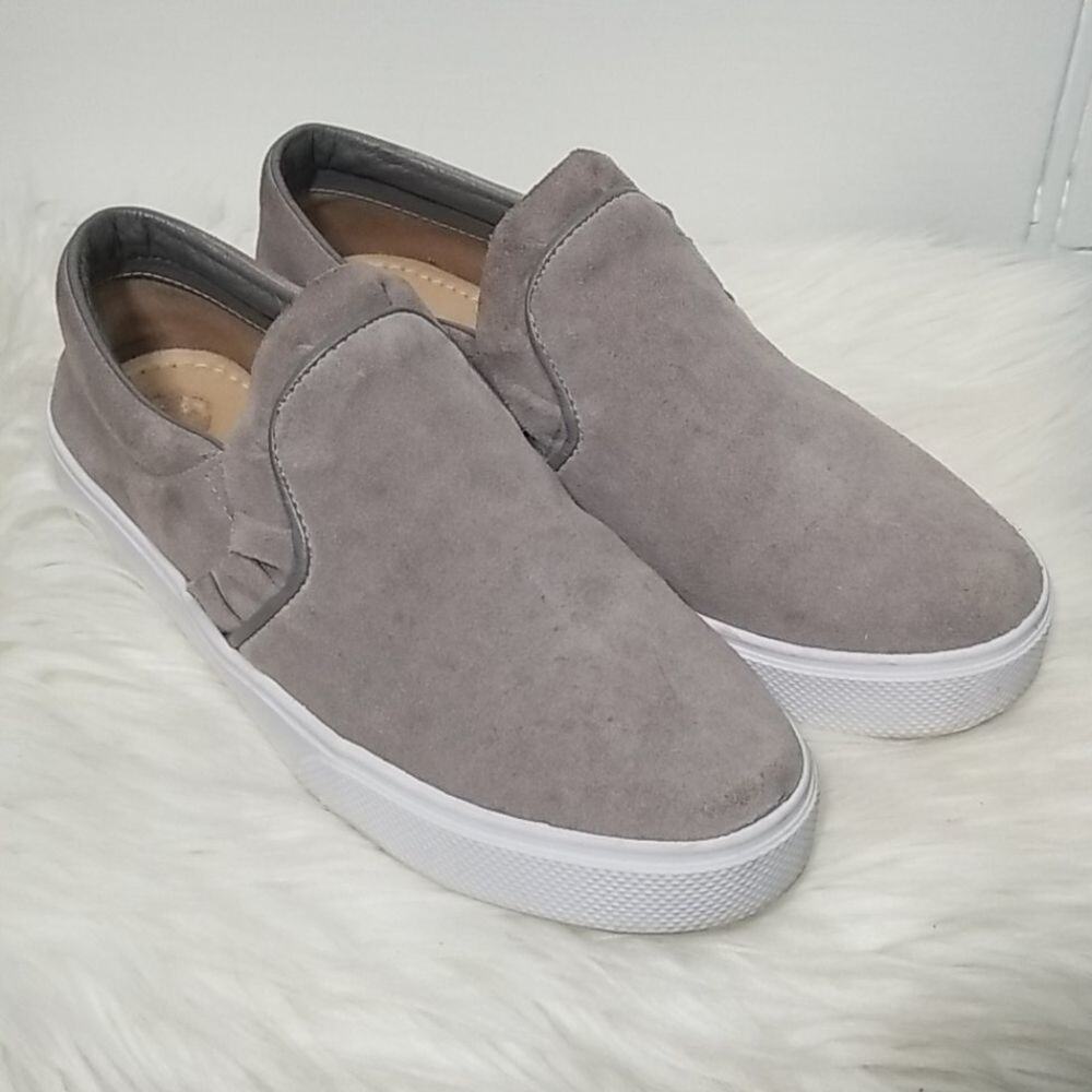 Kaanas Grey Suede Slip-On Sneakers Women’s Size 6 Comfort Fashion Trainers